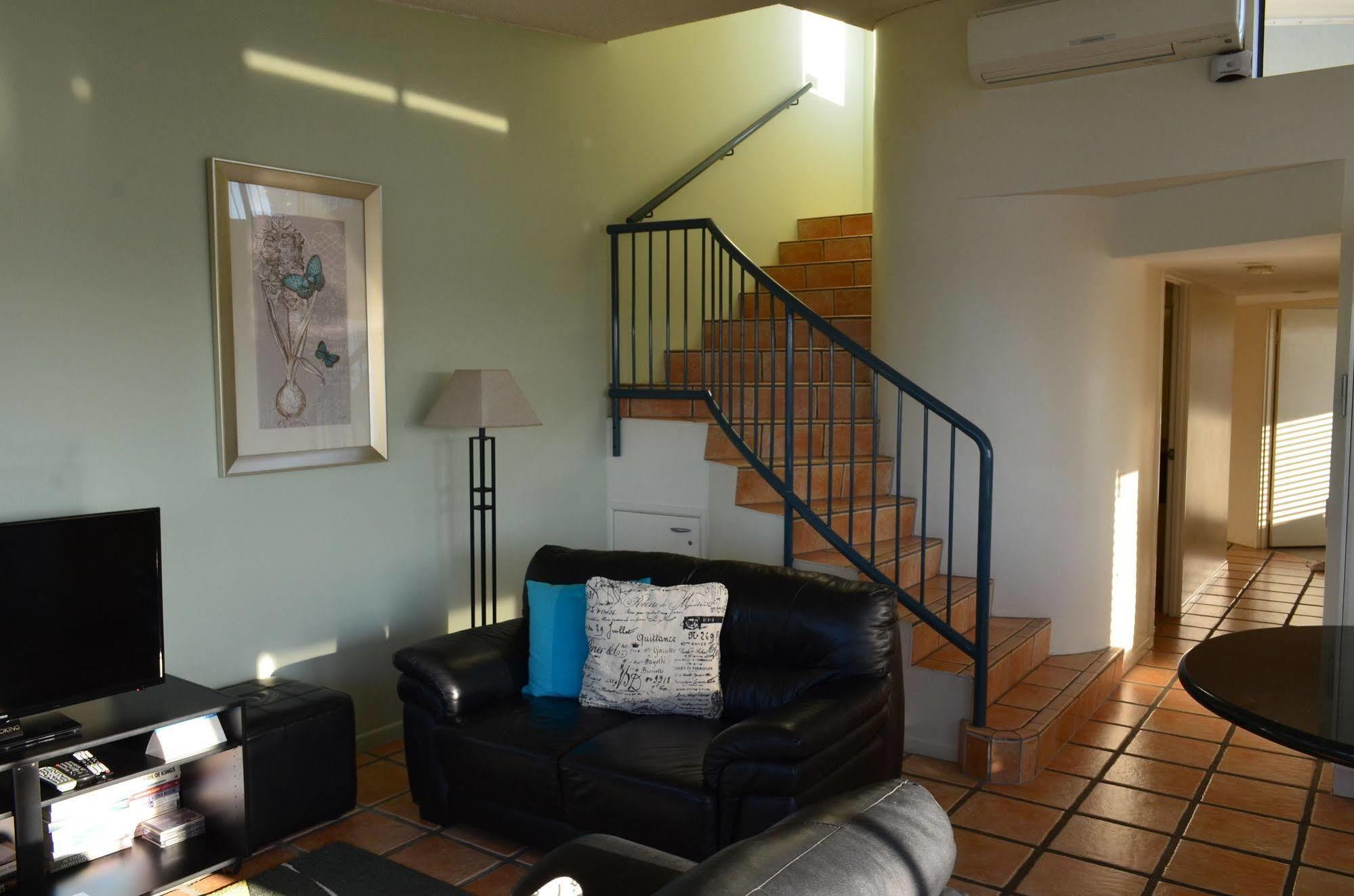 קלונדרה Cerulean Apartments מראה חיצוני תמונה